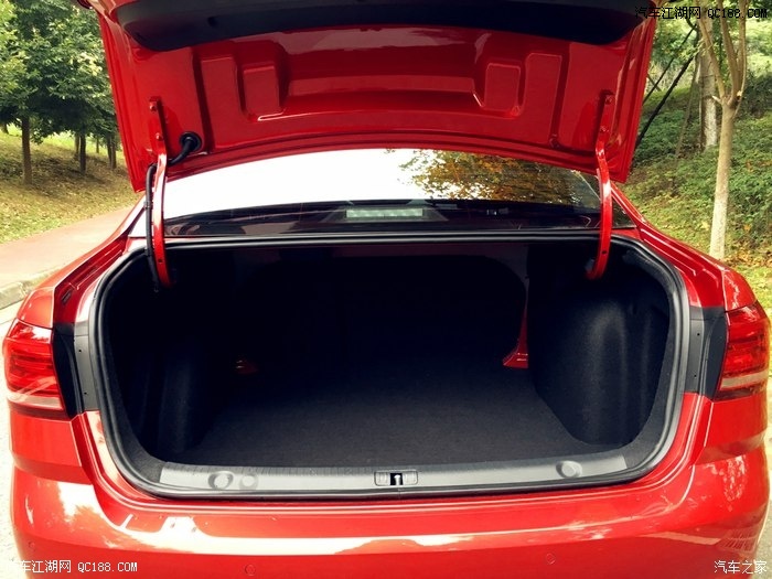 收取民生费用不容随意附加:hth·华体(中国区)官方网站(图1) hth·华体网站